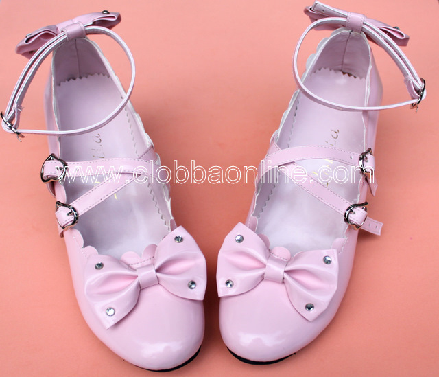 Frilly Pink Paradise: Cute Shoes